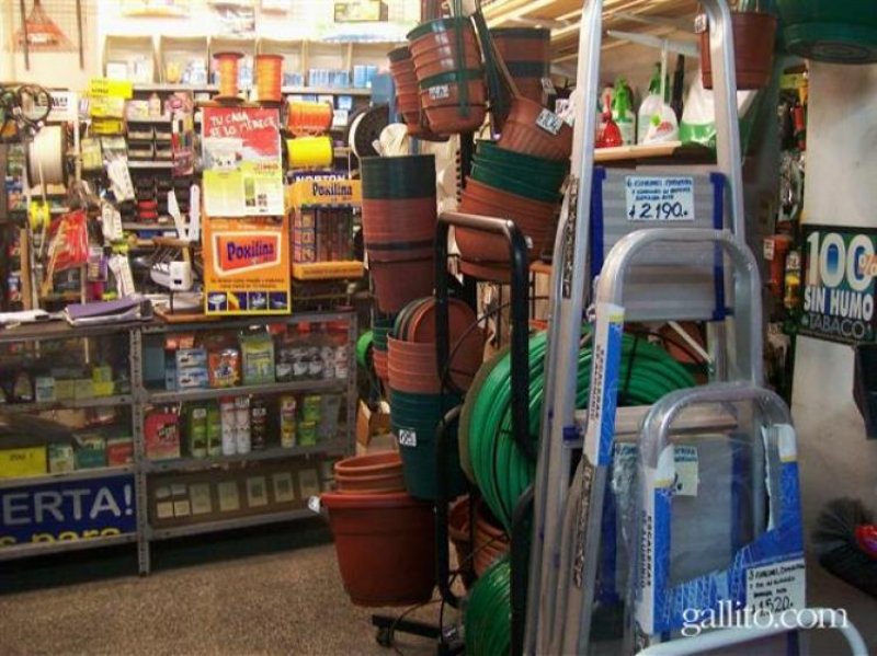 Foto Comercio en Venta en aguada, Montevideo, Montevideo - U$D 11.000 - CMV5992 - BienesOnLine