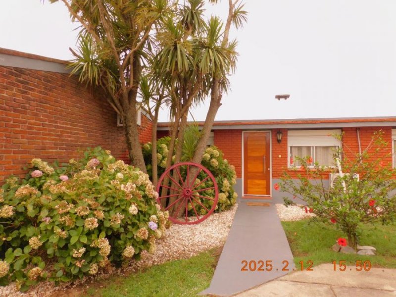Casa en Venta en Muy proxima a hospital, sanatorio, y terminal San carlos, Maldonado