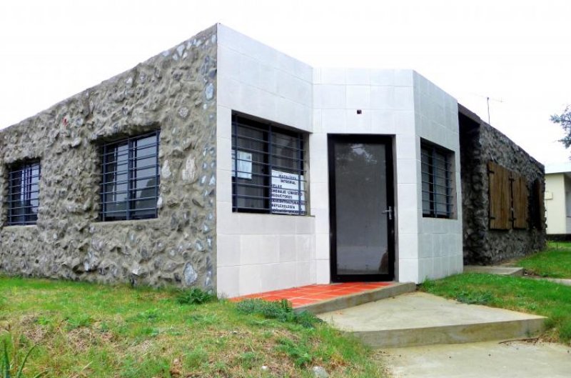Foto Casa en Venta en Colonia del Sacramento, Colonia - U$D 170.000 - CAV3407 - BienesOnLine