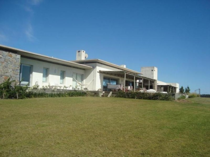 Casa en Alquiler por temporada en  Punta del Este, Maldonado