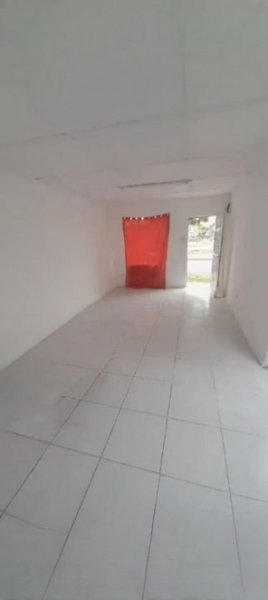 Local en Alquiler en  San Carlos, Maldonado