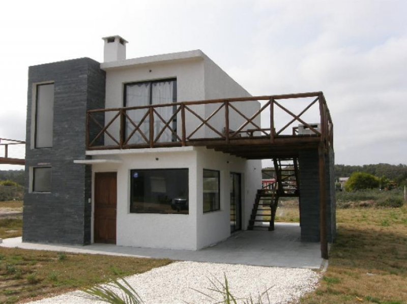 Foto Casa en Venta en Balneario Bs.As, Maldonado - U$D 140.000 - CAV2237 - BienesOnLine