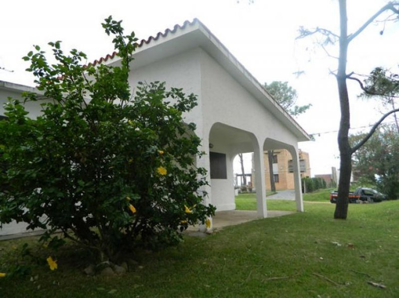Foto Casa en Venta en Piriápolis, Maldonado - U$D 160.000 - CAV5104 - BienesOnLine