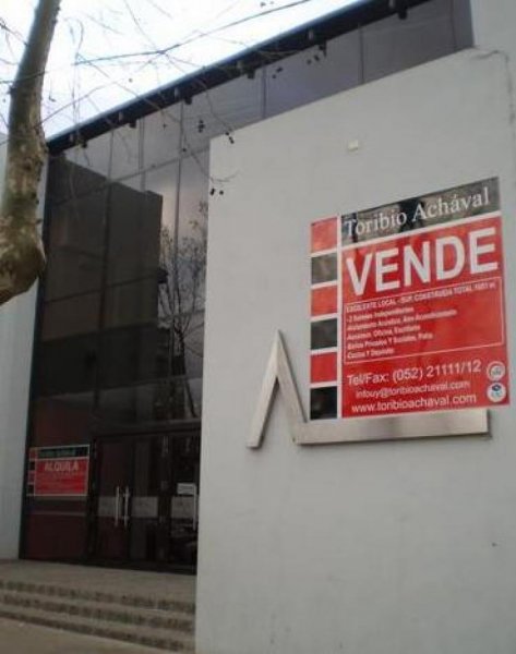 Foto Local en Venta en Centro, Colonia del Sacramento, Colonia - U$D 1.300.000 - LOV3473 - BienesOnLine